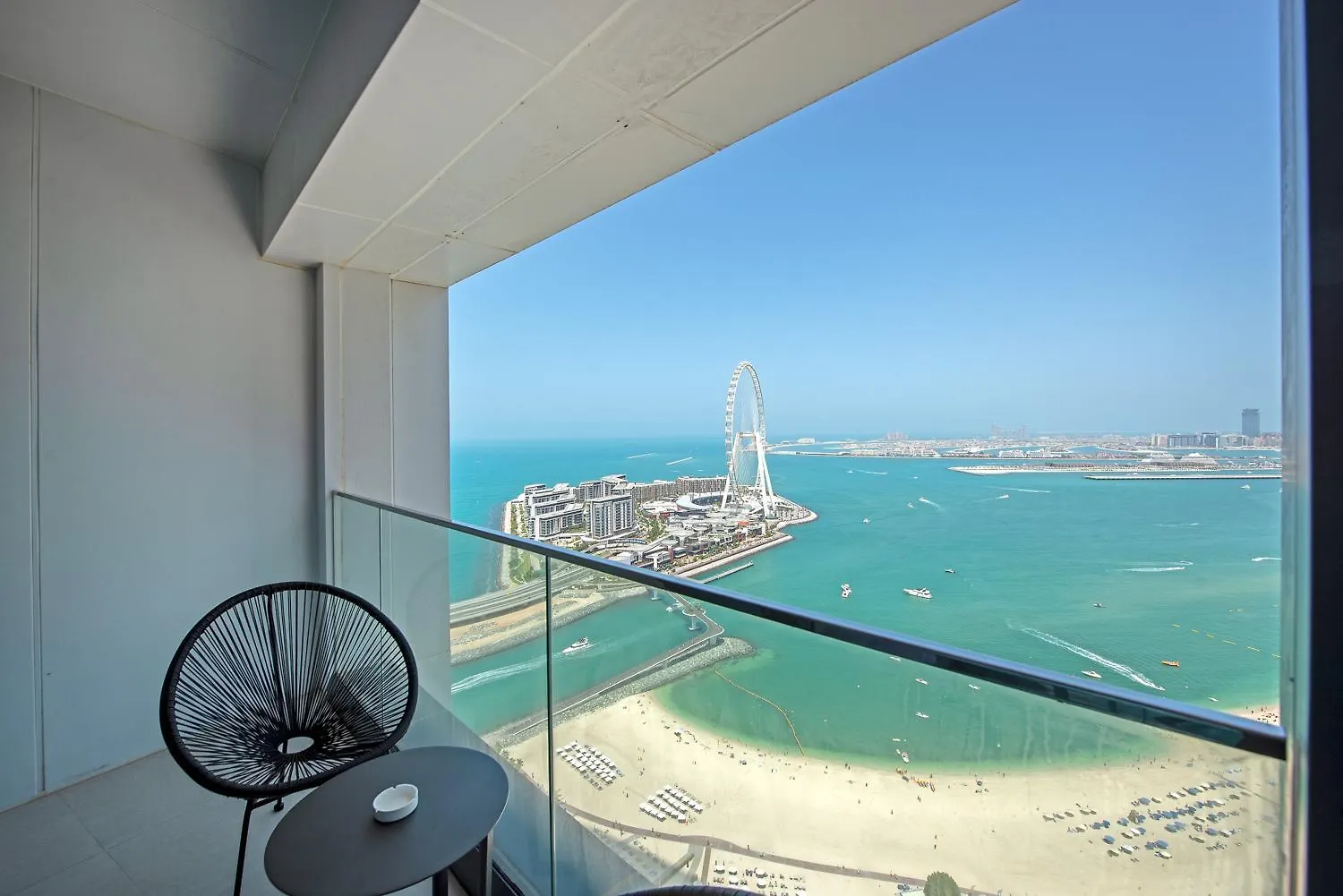 Fantastic High Floor 3Bed Apartment By Suiteable Dubai