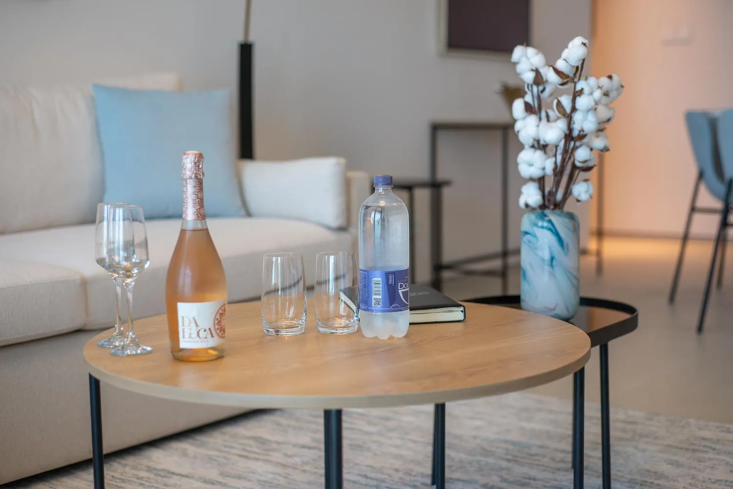 Fantastic High Floor 3Bed Apartment By Suiteable Dubai