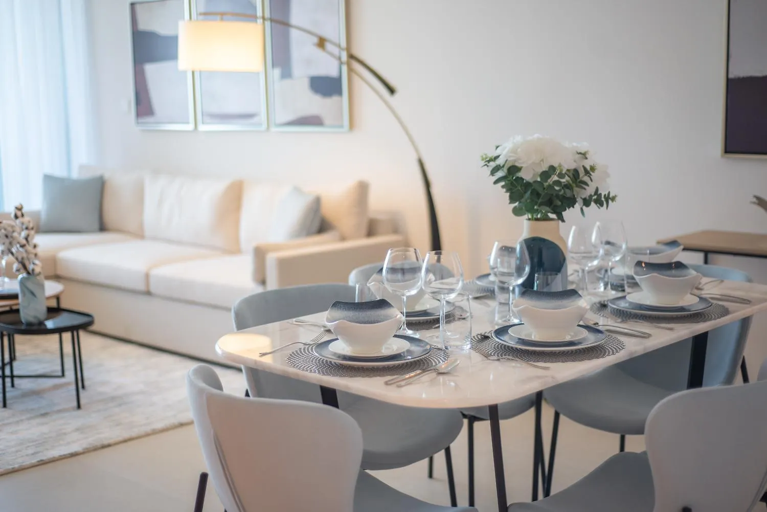 Fantastic High Floor 3Bed Apartment By Suiteable Dubai