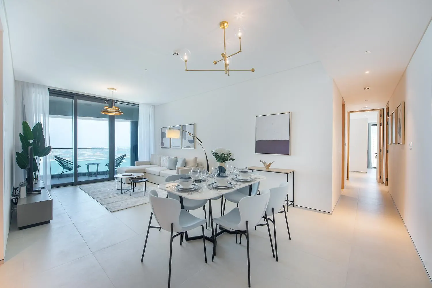 Fantastic High Floor 3Bed Apartment By Suiteable Dubai